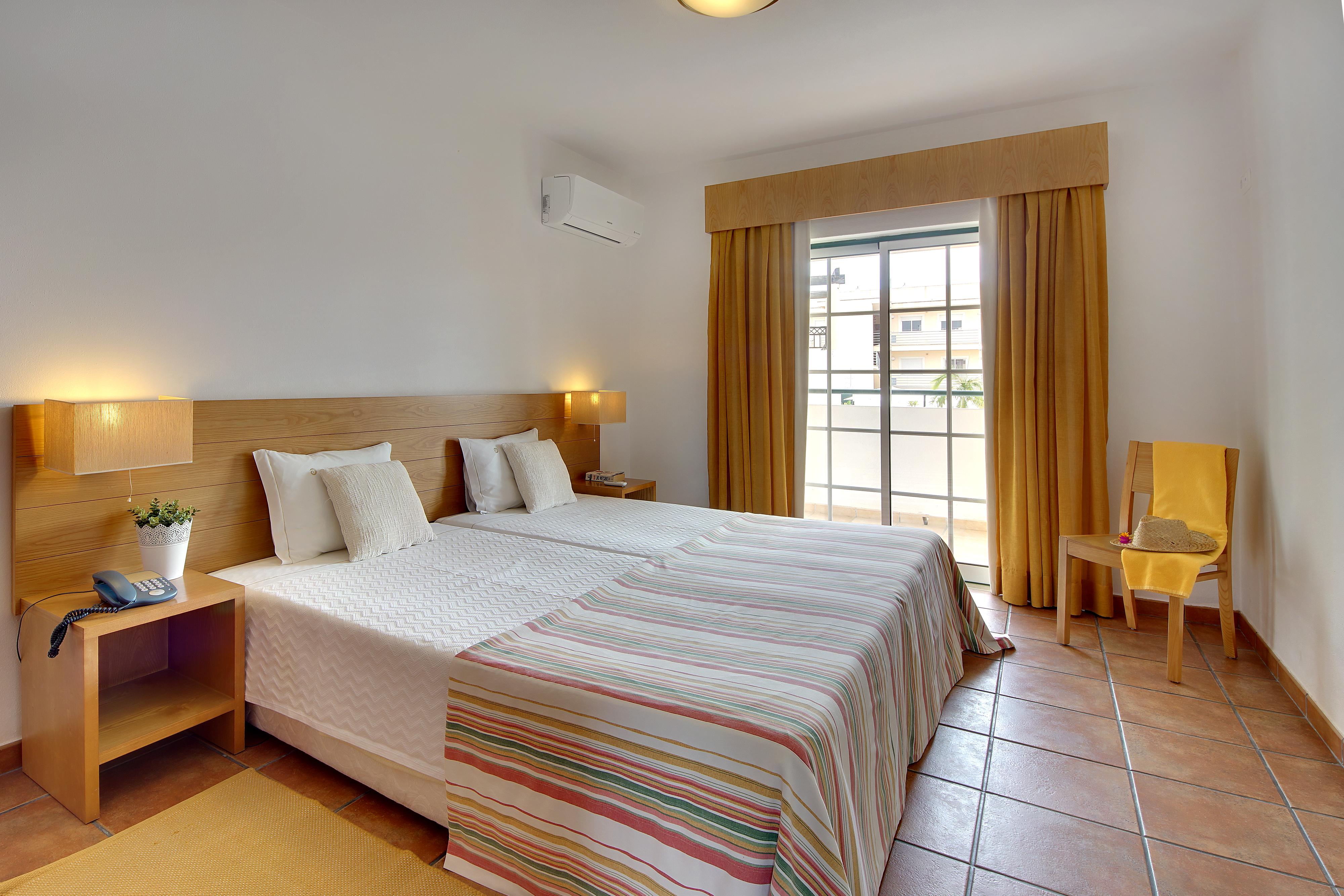 Apartamentos Turisticos Novochoro Albufeira Exterior foto
