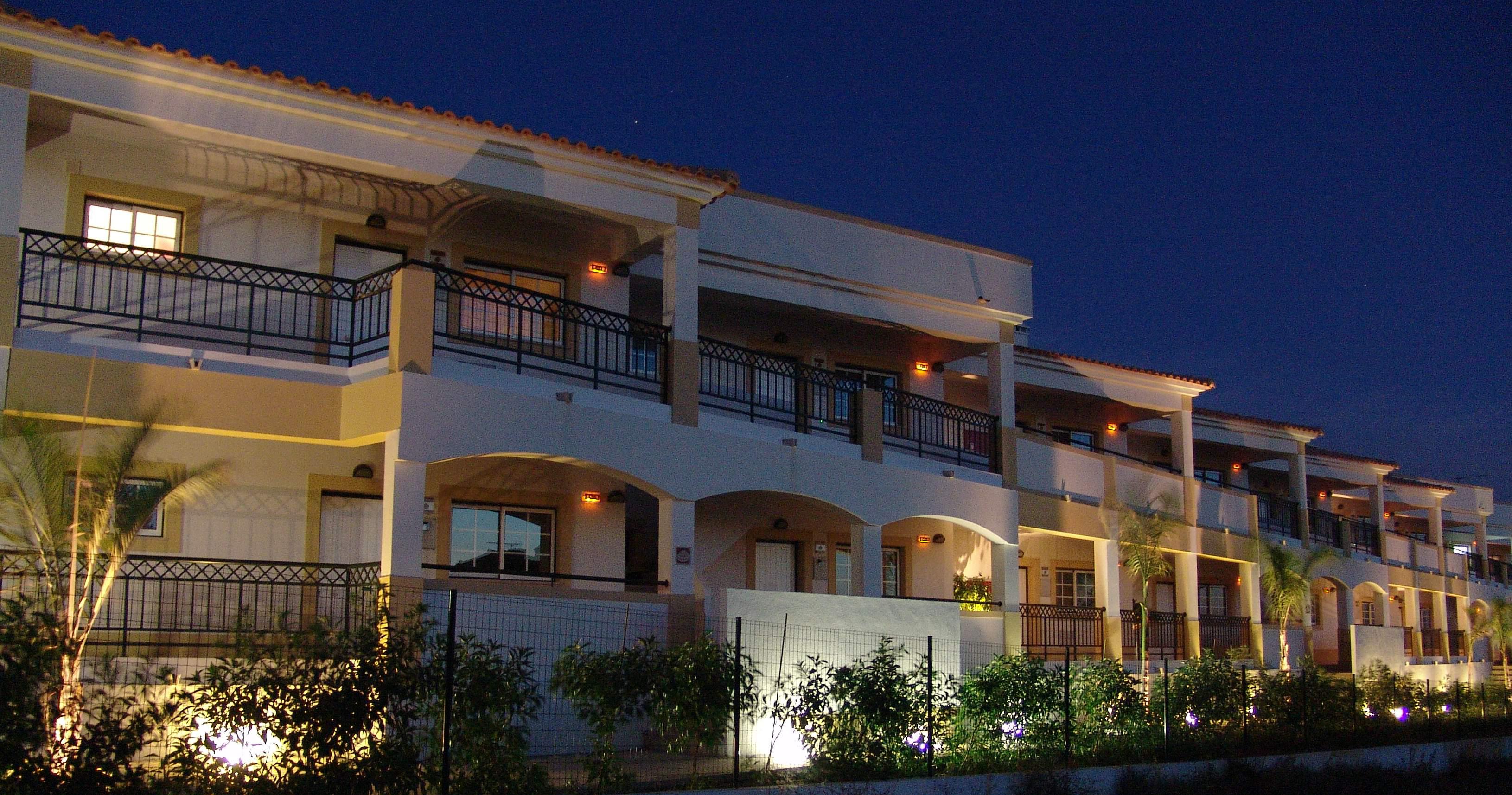 Apartamentos Turisticos Novochoro Albufeira Exterior foto